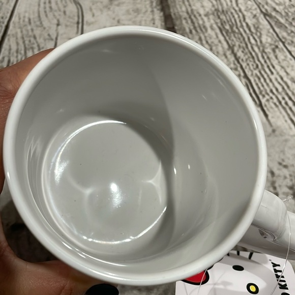 Sanrio Hello Kitty Mug - Picture 4 of 6